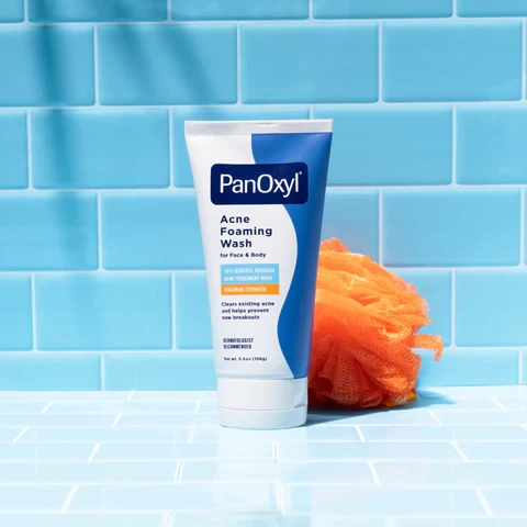 Panoxyl Acne Foaming Wash Benzoyl Peroxide 10% -156 g - Image 2