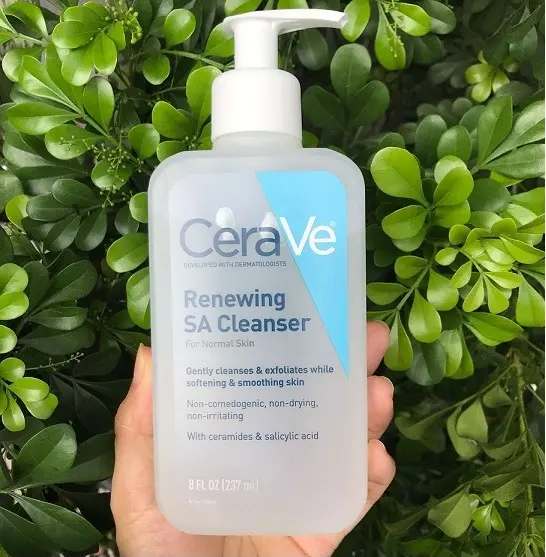 CeraVe Renewing SA Cleanser – 237ml (USA version) - Image 5